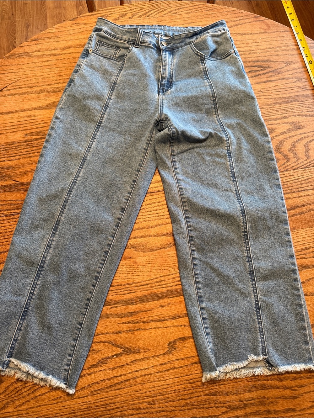 High-Rise Light Blue Ankle Cropped Jeans with Frayed Hem